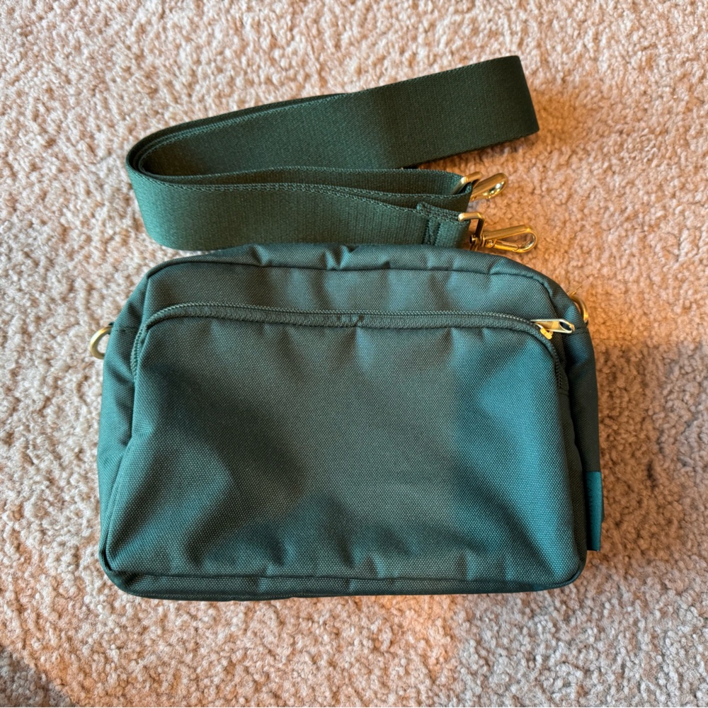Canvelle City Crossbody Bag - Medium